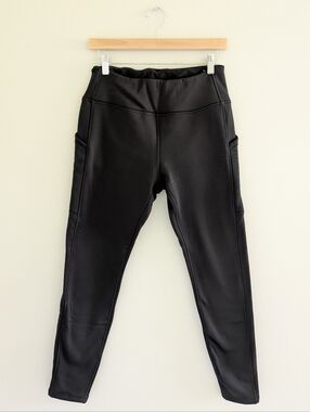 Old Navy Ultracoze Go-Dry Black Fleece-Lined Leggings with Side Pockets